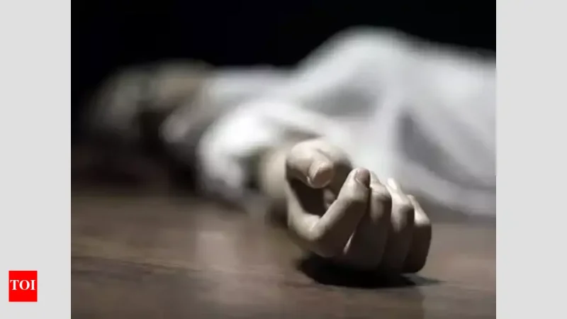 दुखद: जेसीबी से कुचले जाने से सड़क पार कर रही महिला की मौके पर ही दर्दनाक मौत