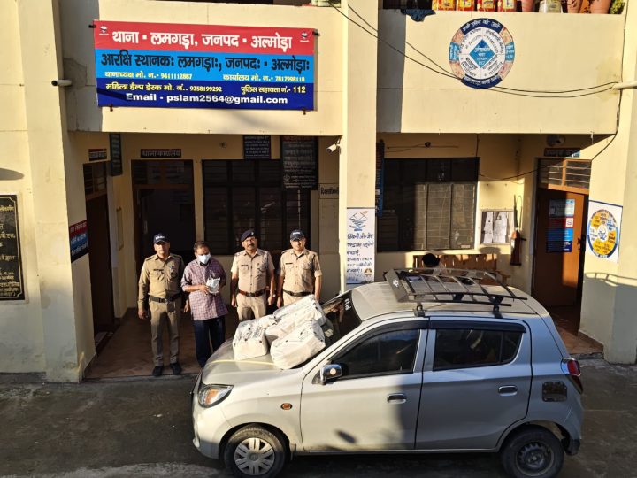 कामयाबी: अवैध शराब पर अल्मोड़ा पुलिस की कार्रवाई, दो तस्कर गिरफ्तार, एक वाहन सीज