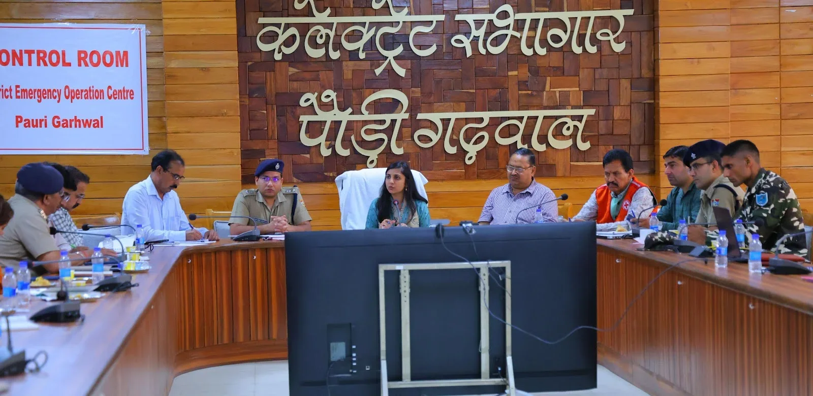 मुख्यमंत्री पुष्कर सिंह धामी के निर्देशों पर पौड़ी में सात स्थानों पर राज्य स्तरीय आपदा मॉक ड्रिल, परखी गयी तैयारियां