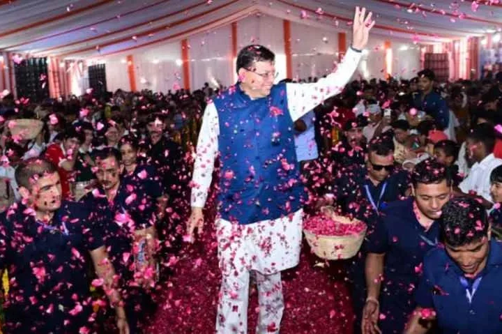 सीएम धामी ने ऐतिहासिक उपलब्धि की हासिल, एनडी तिवारी को पीछे छोड़ सबसे ज्यादा दिनों तक मुख्यमंत्री बनने का रिकॉर्ड किया दर्ज