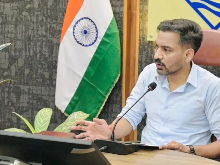 दिव्यांगजनों के वैवाहिक जीवन को मिलेगा संबल, समाज कल्याण विभाग से मिलेगा ₹50 हजार का प्रोत्साहन अनुदान; जिलाधिकारी ने स्वीकृत की पहली दिव्यांग वैवाहिक प्रोत्साहन सहायता