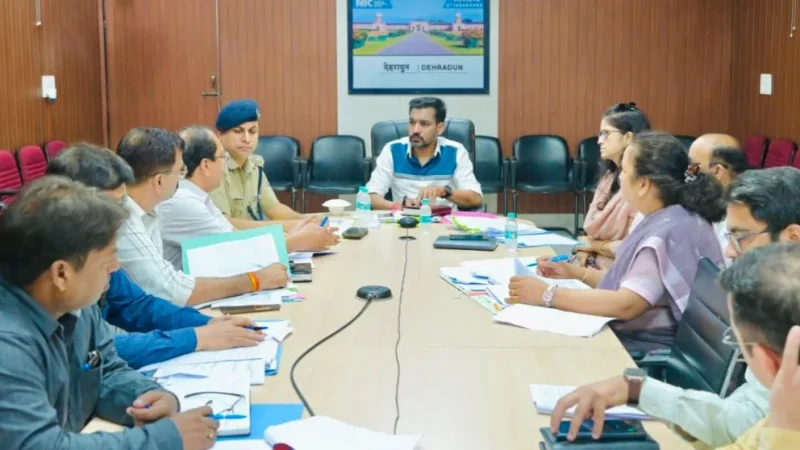 नशे के सौदागरों पर कसेगा शिकंजाः हॉटस्पॉट क्षेत्रों का जीआईएस विश्लेषण कर होगी सर्जिकल स्ट्राइक; ड्रग्स के खिलाफ जीरो टॉलरेंसः हर युवा का भविष्य बचाना हमारी प्राथमिकता – डीएम