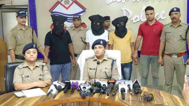 रायपुर क्षेत्र में हुई फायरिंग की घटना का दून पुलिस ने किया खुलासा, 3 अभियुक्तों को पुलिस ने किया गिरफ्तार
