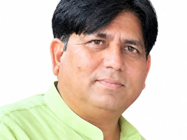 कांग्रेस: रामलीला मैदान के कथित ‘शुद्धीकरण’ पर आक्रोश, भाजपा की मानसिकता पर उठाए सवाल
