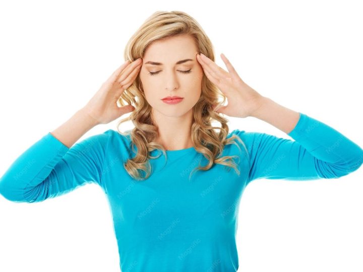 हैल्थ टिप्स: माइग्रेन से जूझ रहे हैं तो न करें ये 5 गलतियां, समस्या हो सकती है गंभीर