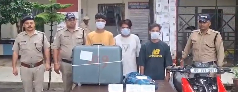 कामयाबी: पुलिस ने घर से हुई लाखों की चोरी का किया खुलासा, तीन शातिर चोर गिरफ्तार  