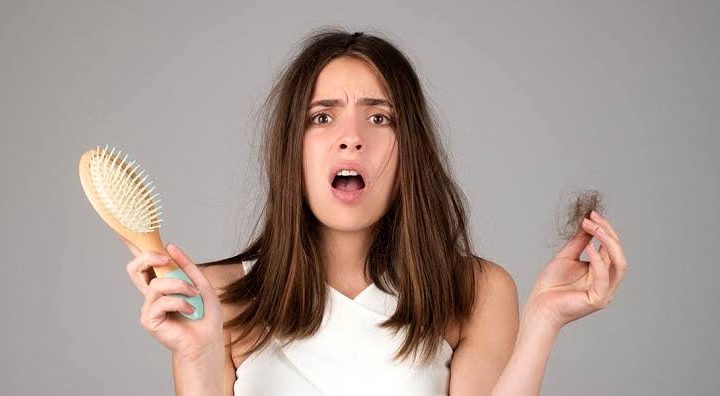 हैल्थ टिप्स: बालों के झड़ने की समस्या से राहत दिलाने में सहायक है प्रायरिन, जानिए इससे जुड़े भ्रम