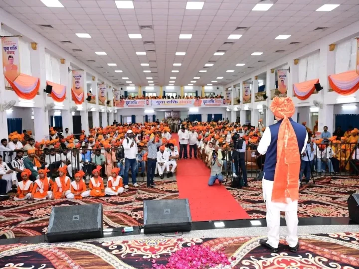 युवा संवाद में मुख्यमंत्री धामी के कामों की हुई खुलकर तारीफ, रोजगार और पारदर्शिता को बताया नई पहचान