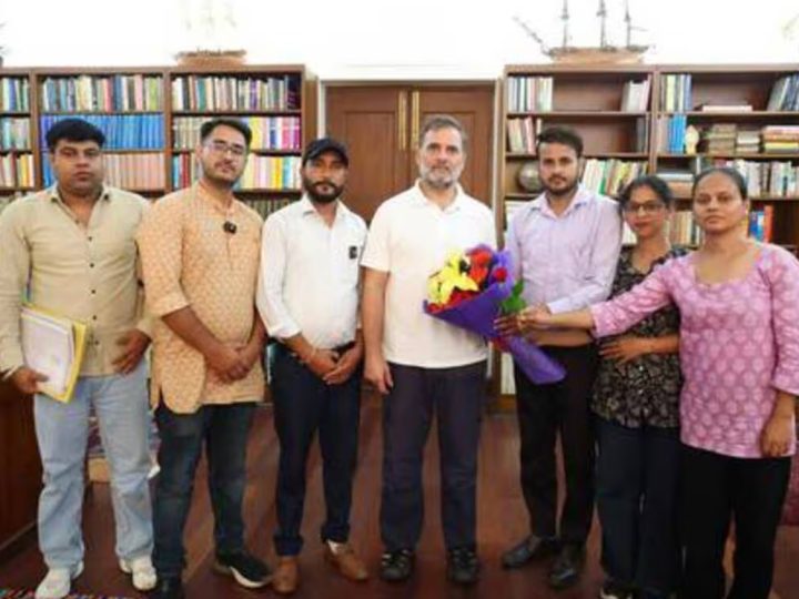 मुलाकात: भर्ती में अनियमितताओं को लेकर राहुल गांधी से मिला नर्सिंग अधिकारियों का प्रतिनिधिमंडल  