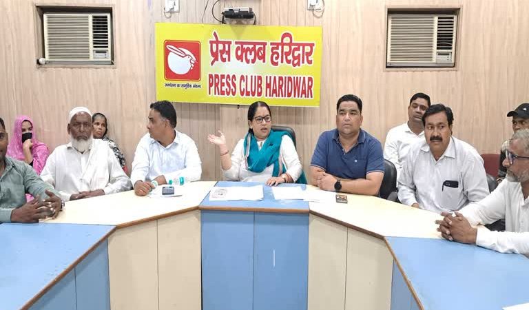एस आई आर: हरिद्वार ग्रामीण में वोट काटने का आरोप, विधायक अनुपमा रावत बोलीं फॉर्म 7 का हो रहा दुरुपयोग