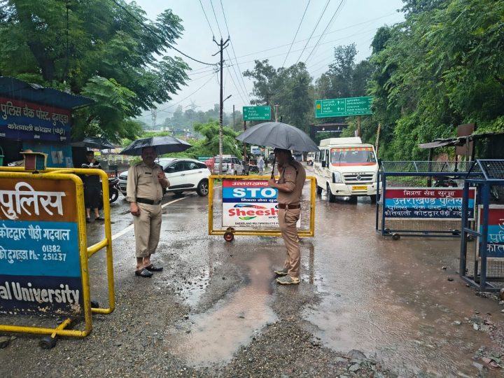 दुर्दशा: गड्ढों में तब्दील हुआ पौड़ी हाईवे, जान जोखिम में डालकर हो रहा सफर, यात्री परेशान