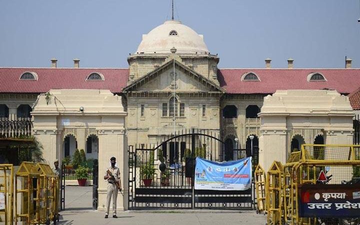 ख़ास ख़बर: इलाहाबाद हाई कोर्ट ने खारिज की छात्रा की याचिका, कहा- हिजाब इस्लाम के लिए अनिवार्य नहीं