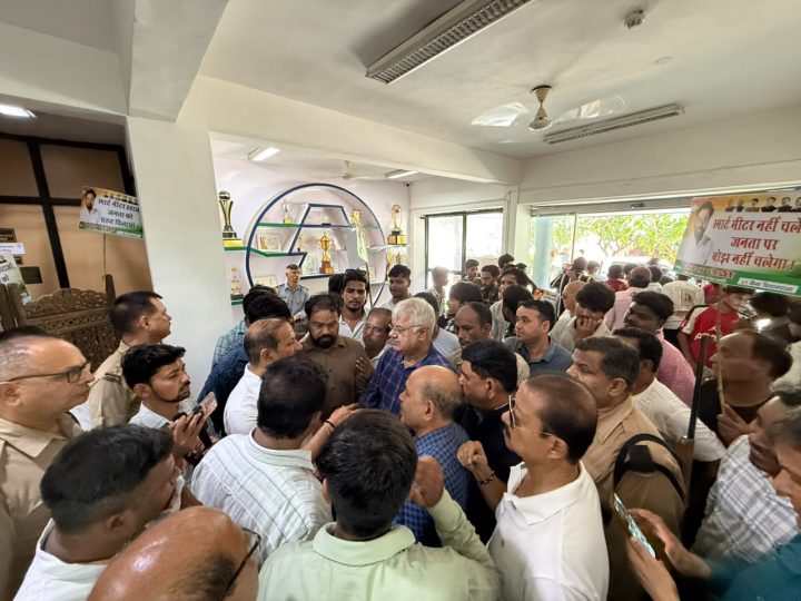 आवाज़: कांग्रेस ने उठाई स्मार्ट मीटरों की निष्पक्ष जांच एवं विवादित विद्युत बिलों पर रोक की मांग