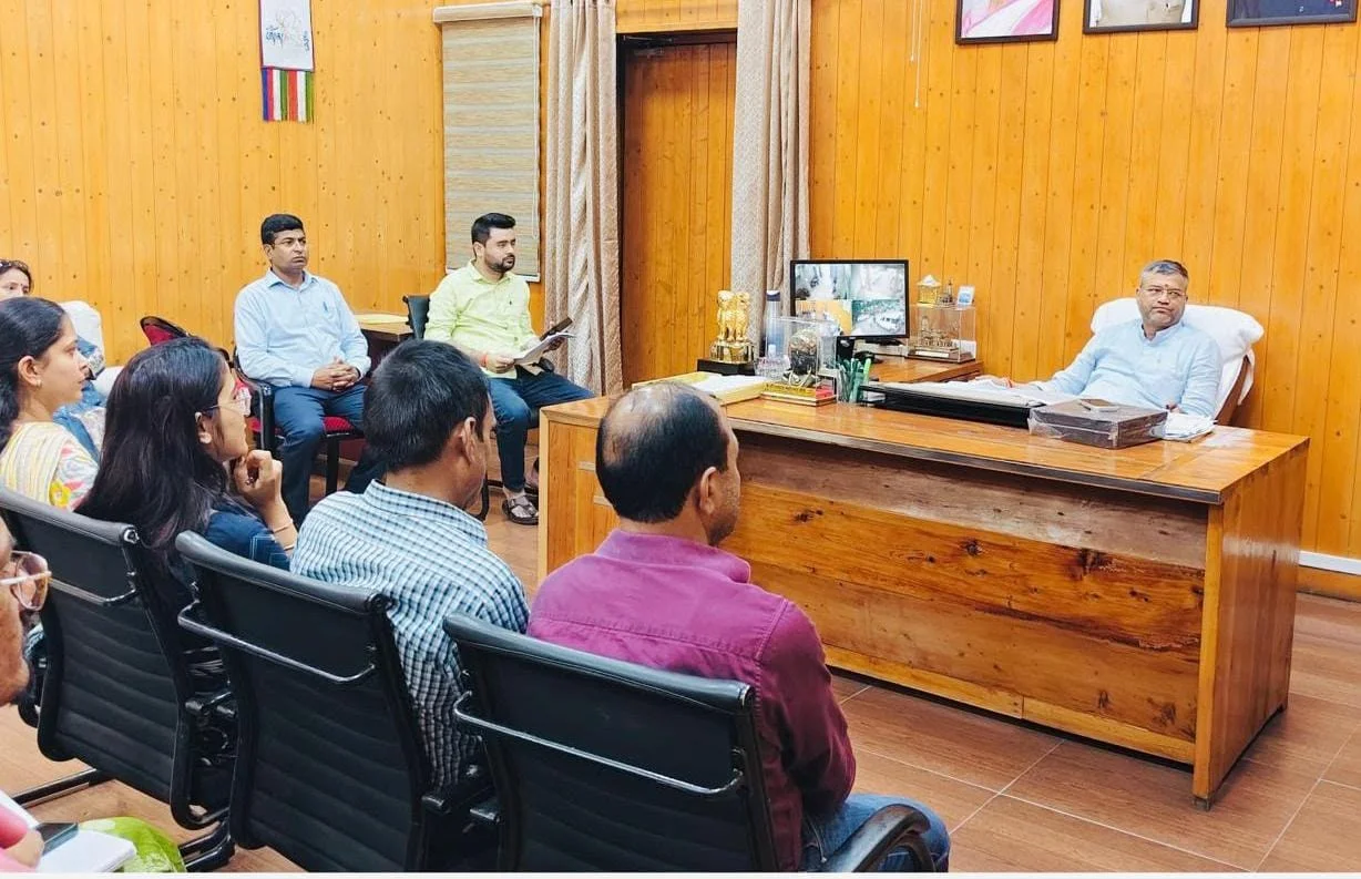 स्वच्छता व्यवस्था में लापरवाही बर्दाश्त नहीं: मेयर सौरभ थपलियाल