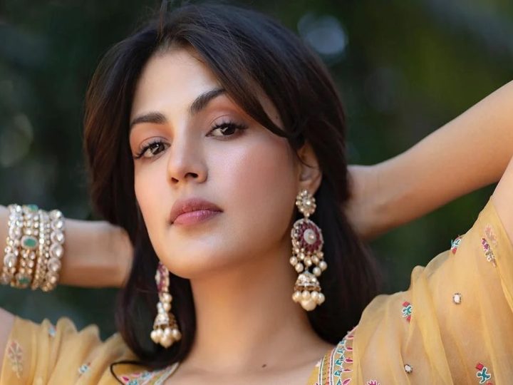 दर्द: ‘देश में सबसे ज्यादा ट्रोलिंग मैंने सही है, दुनिया मुझे गद्दार मानती है’; टीवी शो में बोली एक्ट्रेस रिया चक्रवर्ती