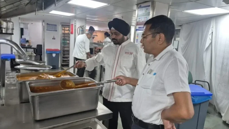 सीएम धामी के निर्देश पर एफडीए का बड़ा अभियान, दूध-पनीर समेत कई खाद्य पदार्थों के नमूने जांच को भेजे; होटल मधुवन, जेएसआर से सरोवर पोर्टिको तक छापेमारी, किचन से स्टोर तक खंगाली खाद्य सामग्री