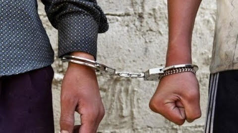 कामयाबी: पुलिस ने दस घंटे कर दिया में चोरी का खुलासा, दो आरोपी नगदी समेत गिरफ्तार