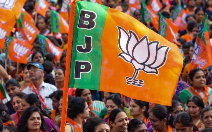 नज़रिया: भारत में अब ‘राजधर्म’ में से धर्म निकल गया है, बचा है सिर्फ ‘राज’