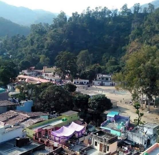 ख़तरा: नदियों के किनारे निर्माण होने से दुगड्डा पर भी मंडराया खतरा