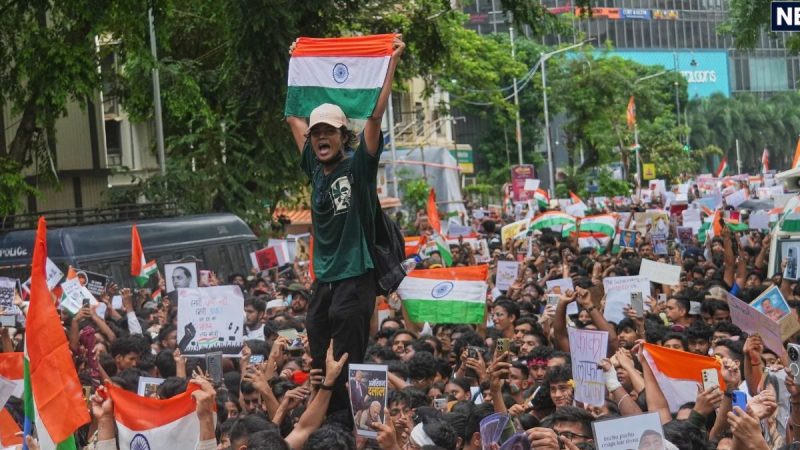 मुद्दा: जंतर-मंतर के प्रदर्शन से लोकतांत्रिक पहल का नया दरवाजा खुला है