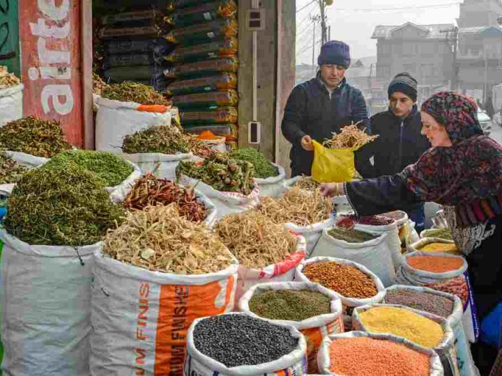 मुद्दा: भारतीय खाद्य पदार्थ दुनिया में संदेह और एतराज का निशाना क्यों बनने लगे हैं?