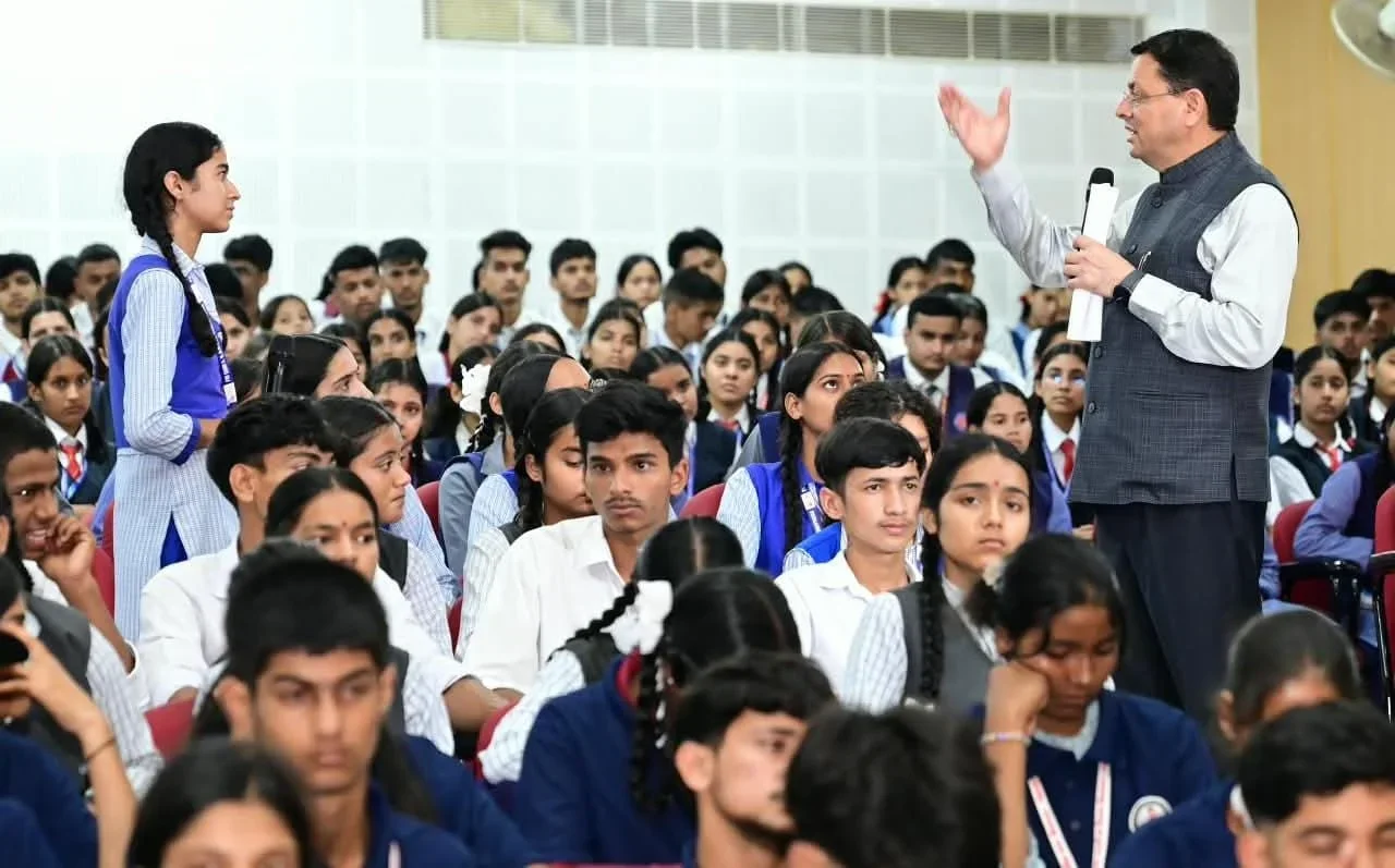 मुख्यमंत्री युवा विद्यार्थी मंथन में गूंजा विकसित उत्तराखंड का संकल्प, विद्यार्थियों ने साझा किए अपने सपने और सुझाव