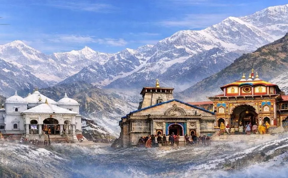 मौसम: उत्तराखंड में दिखा बारिश का रौद्र रूप, ऐहतियात के तौर पर चारधाम यात्रा की गई स्थगित