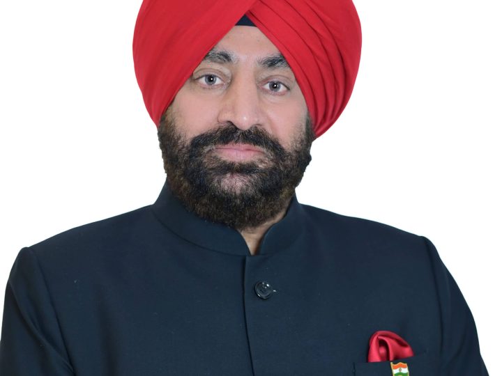 संदेश: शिक्षक राष्ट्र निर्माण की आधारशिला, बदलते दौर में बढ़ी जिम्मेदारी; शिक्षक दिवस पर राज्यपाल ने दी बधाई