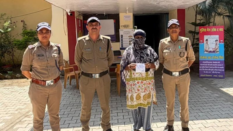 शिकंजा: रसोईघर में चकले के पीछे छिपाकर रखी थी स्मैक, छापेमारी में 60 साल की महिला हिस्ट्रीशीटर चढ़ी पुलिस के हत्थे