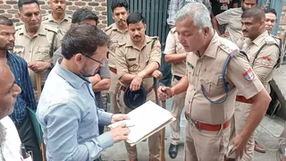 एक्शन: काशीपुर में दो मदरसे सील, नियमों के उल्लंघन पर प्रशासन और पुलिस की कार्रवाई