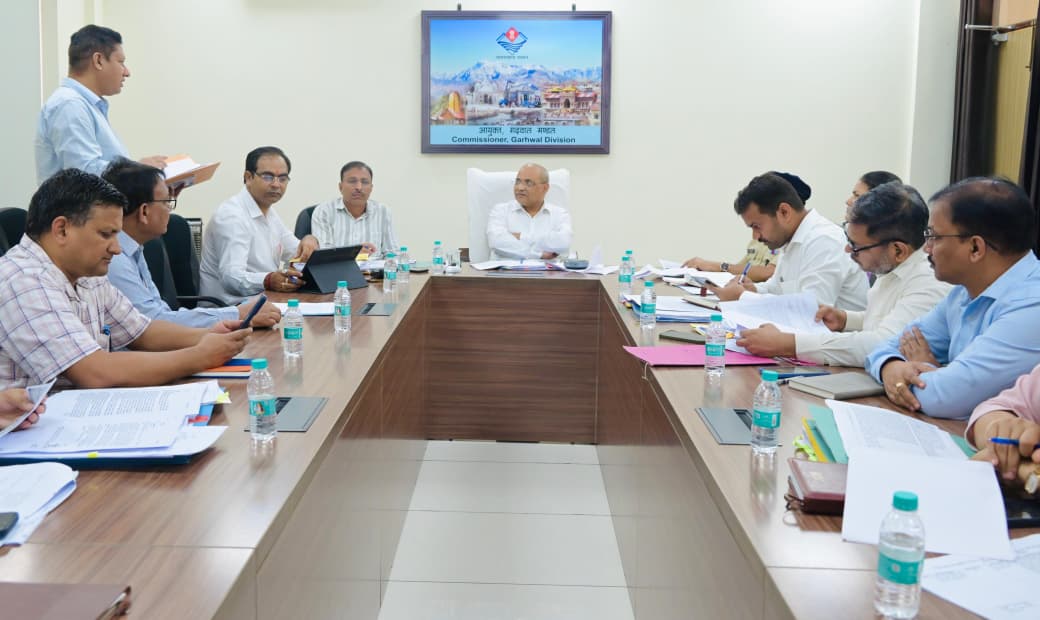 एक्शन: लैंड फ्रॉड समन्वय समिति की बैठक में 56 प्रकरणों की हुई समीक्षा, 12 मामलों का निस्तारण; 8 मामलों में प्राथमिकी दर्ज