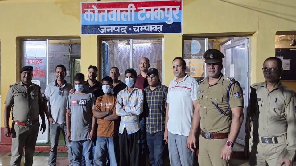 शिकंजा: एएनटीएफ की टीम को मिली बड़ी कामयाबी, लाखों की नशीली दवा के साथ तीन आरोपी गिरफ्तार