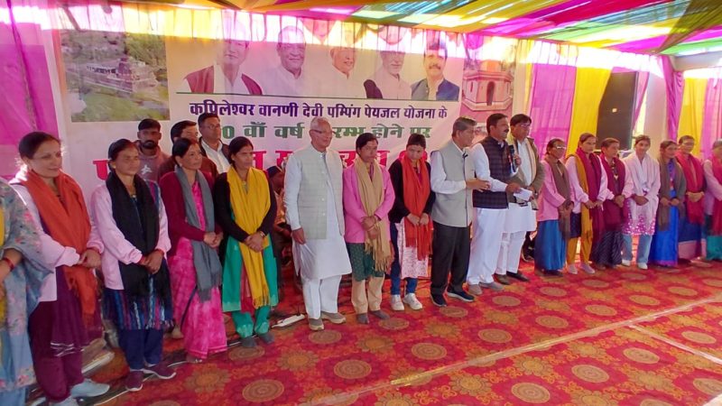 सहभागिता: जल महोत्सव में हरीश रावत ने भरी हुंकार, मानदेय वृद्धि से लेकर विकास तक उठाए मुद्दे