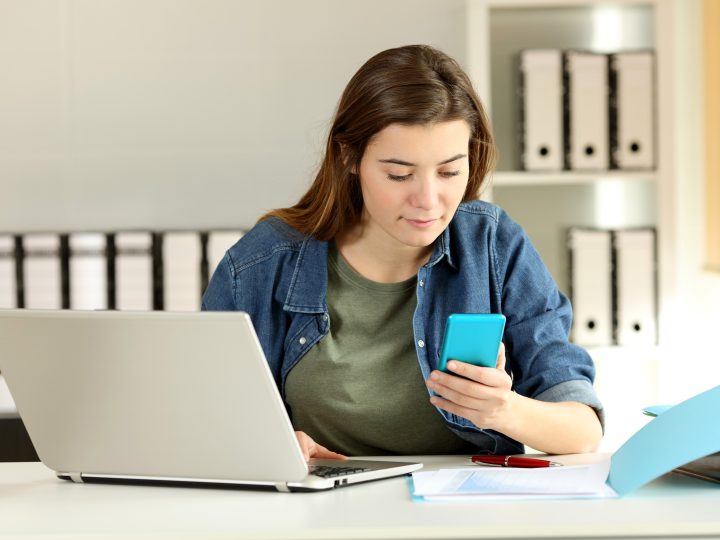 हैल्थ टिप्स: वर्क फ्रॉम होम के दौरान बार-बार भटक जाता है ध्यान? अपनाएं ये तरीके