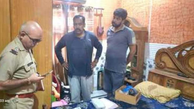 वारदात: बेख़ौफ़ बदमाशों ने बंद मकान के ताले तोड़कर लाखों की चोरी को दिया अंज़ाम, जांच