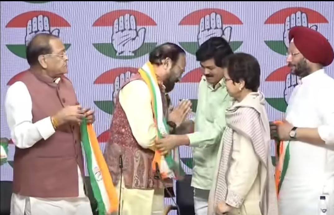बड़ी ख़बर: भाजपा नेता व पूर्व जिला पंचायत अध्यक्ष रामशरण नौटियाल ने थामा कांग्रेस का हाथ