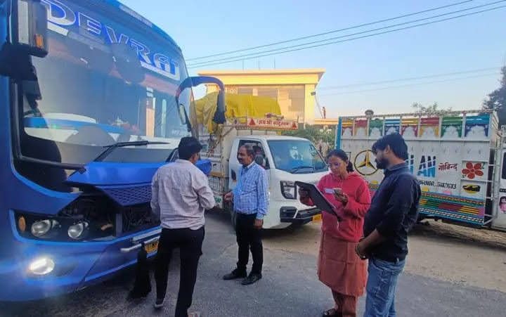 एक्शन: हरिद्वार में तड़के चार बजे बसों पर बड़ी कार्रवाई, 5 सीज और 5 की फिटनेस रद्द करने की संस्तुति