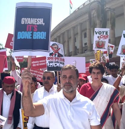 विरोध: सीईसी ज्ञानेश कुमार के खिलाफ आज विपक्ष का मार्च, मुख्य न्यायाधीश से मिलेंगे राहुल गांधी