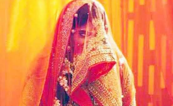 शातिर दुल्हन: शादी के 72 घंटे के अंदर ही पति समेत पूरे परिवार को दे दिया जहर, फिर कर डाला ये कांड