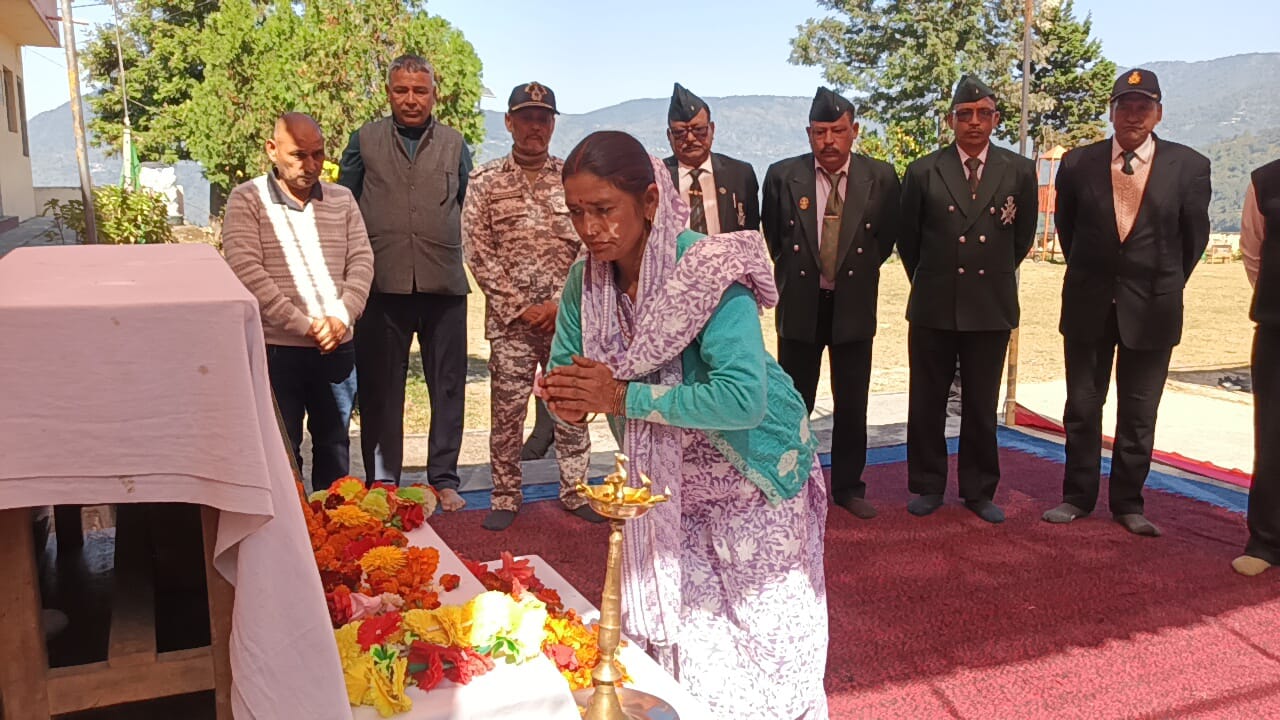 जयहिंद: शौर्य चक्र विजेता बलिदानी मनीष पटवाल को पुण्यतिथि पर दी गई श्रद्धांजलि