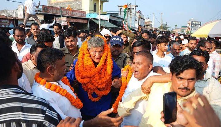 शुभारंभ: ‘अधिकारी राजनीति करते हैं…, ये क्या क्राइम रोकेंगे’; अपनी ‘धन्यवाद जनसंवाद यात्रा’ में बोले पूर्व सीएम हरीश रावत