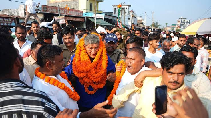 शुभारंभ: ‘अधिकारी राजनीति करते हैं…, ये क्या क्राइम रोकेंगे’; अपनी ‘धन्यवाद जनसंवाद यात्रा’ में बोले पूर्व सीएम हरीश रावत