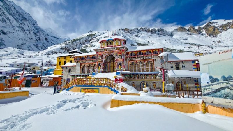 चिंताजनक: बदरीनाथ धाम के ऊपर मंडरा रहा ग्लेशियर टूटने का खतरा, 398 भवनों पर आ सकता है संकट